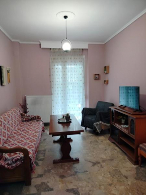 Vintage apartment in Kalamaria